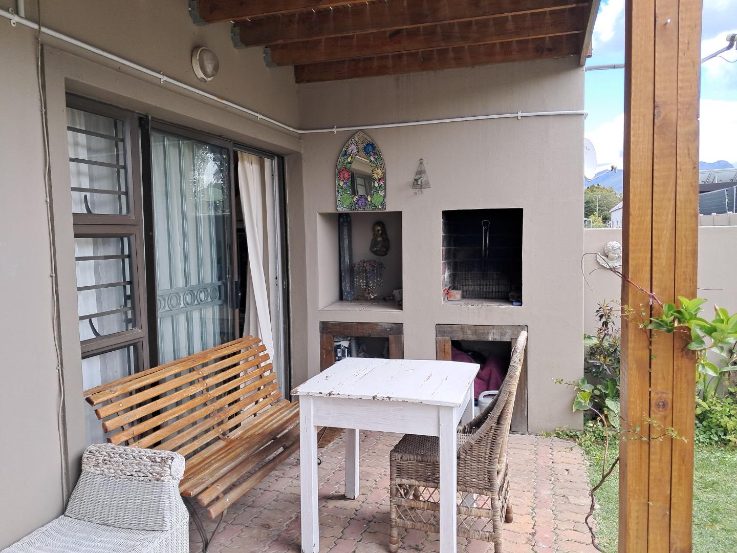 2 Bedroom Apartment for Sale - Western Cape