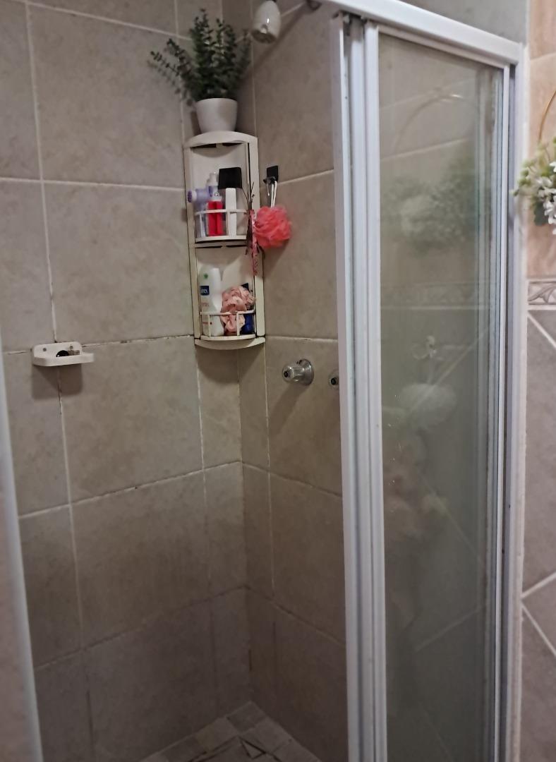740130_BATHROOM_-_EN-SUIT.jpg