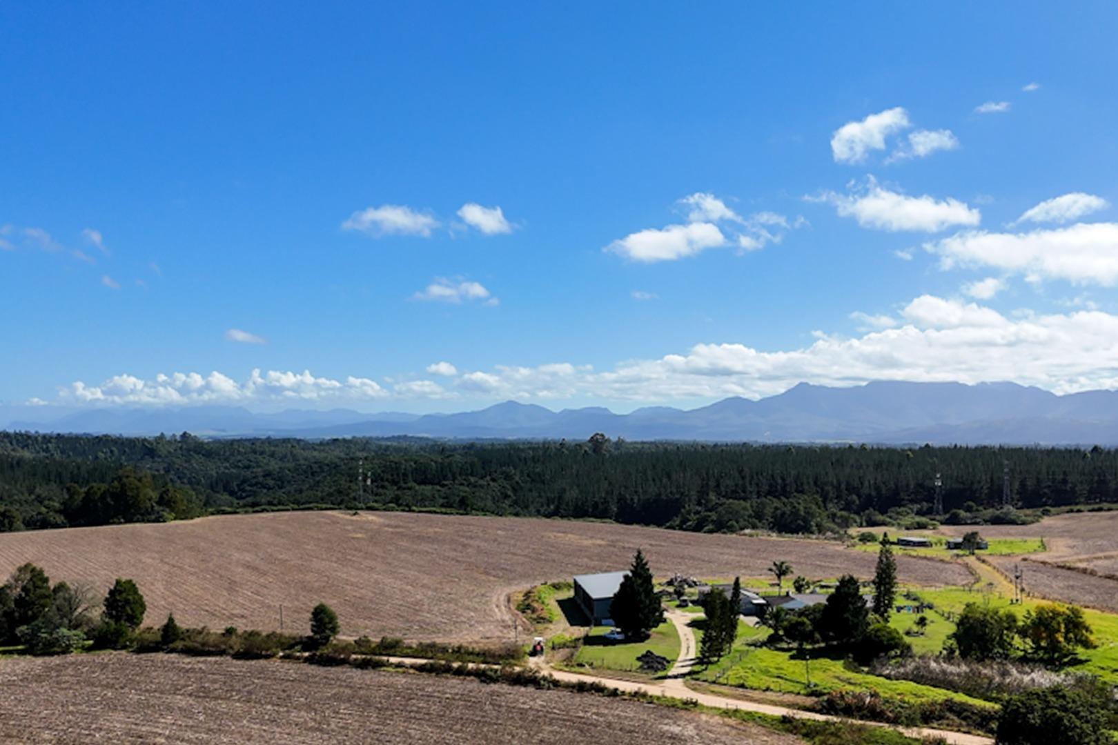 6 Bedroom Farm for Sale - Western Cape