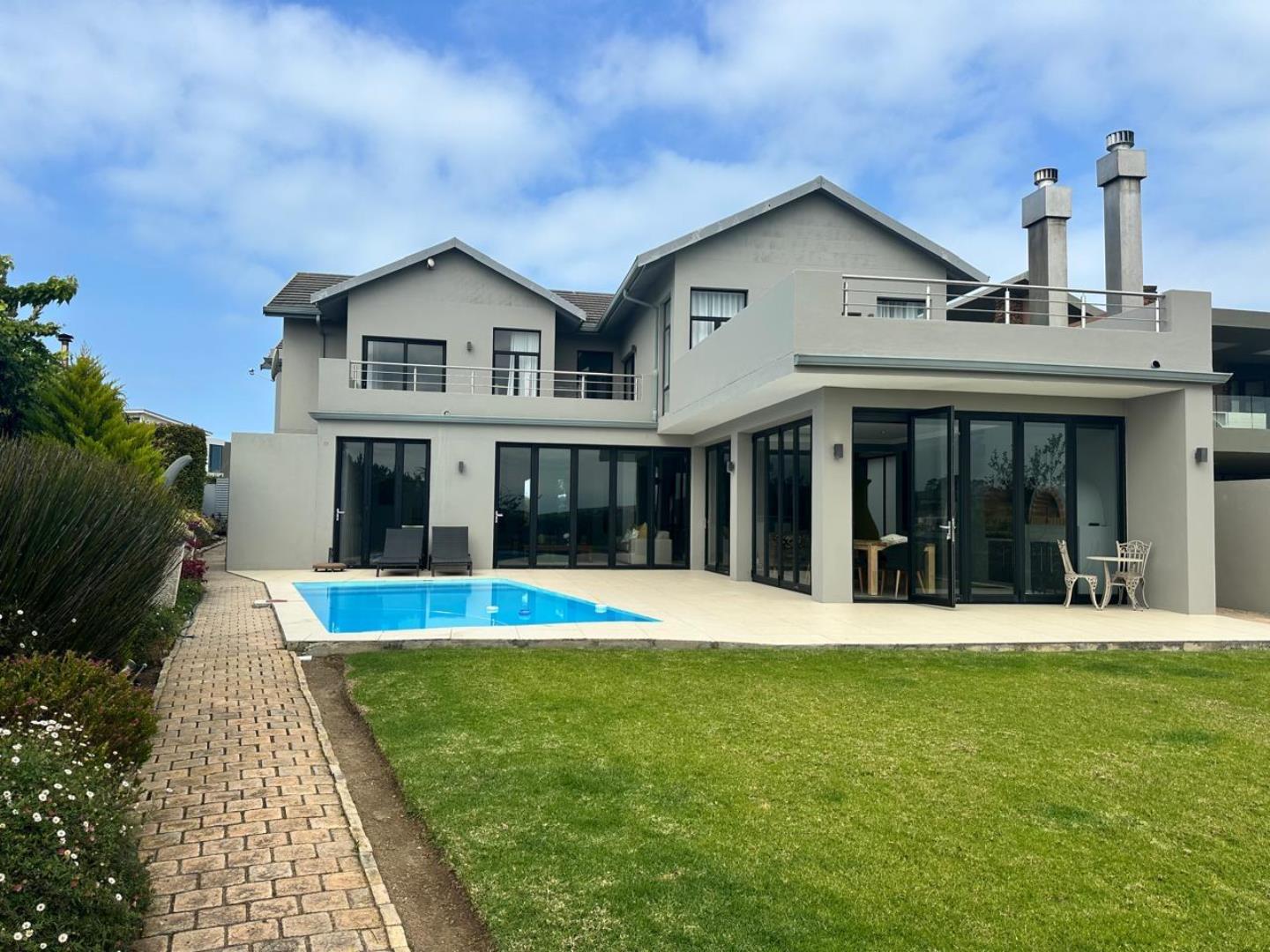 4 Bedroom House for Sale - Western Cape