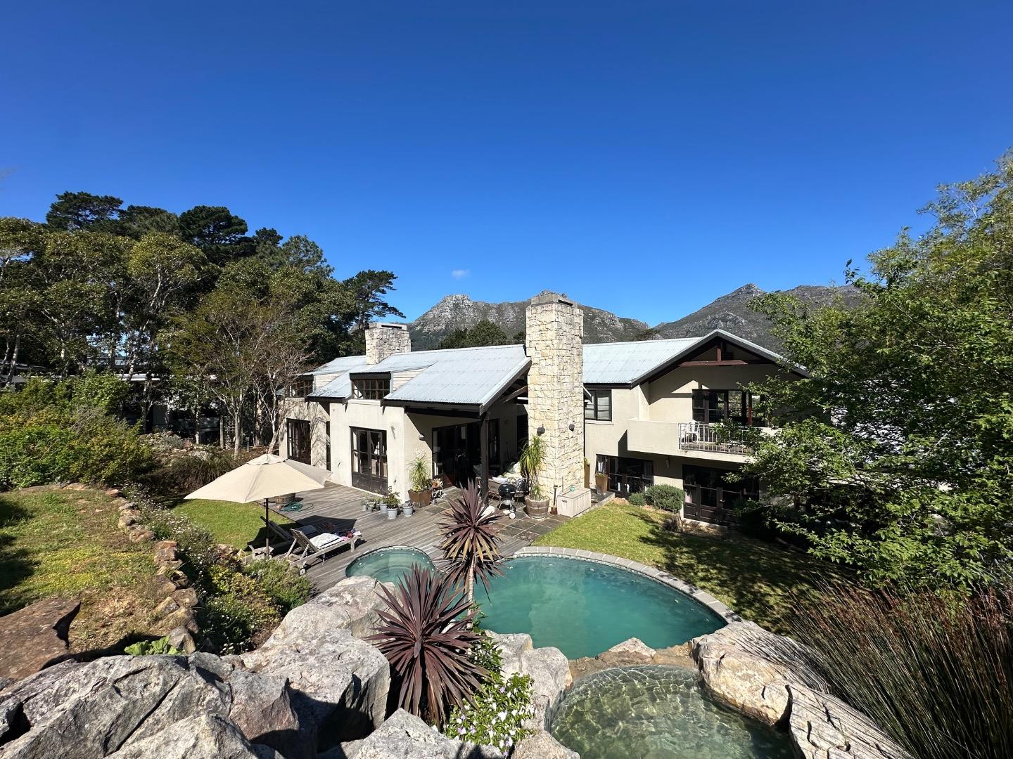 4 Bedroom House for Sale - Western Cape