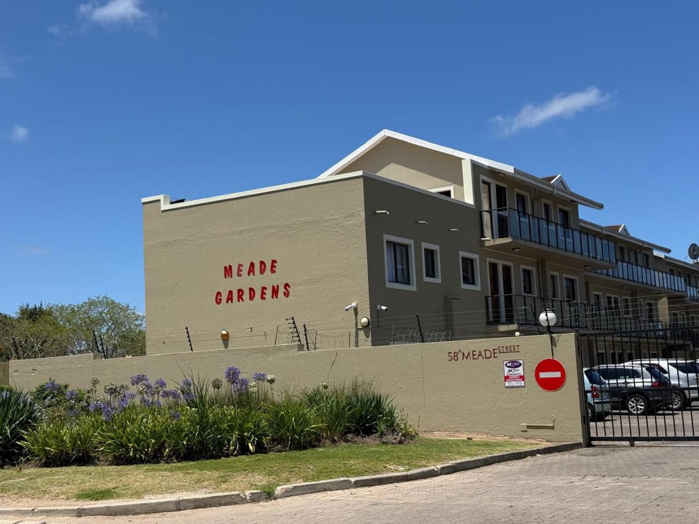 2 Bedroom Apartment for Sale - Western Cape