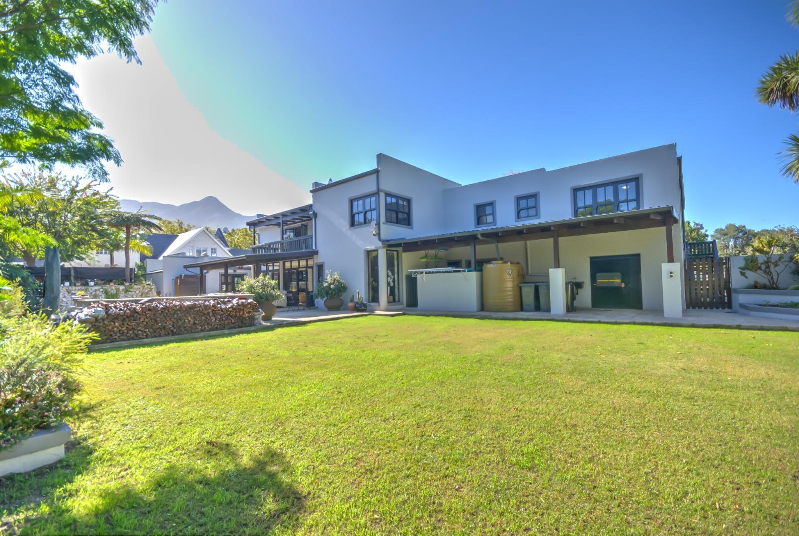 5 Bedroom House for Sale - Western Cape