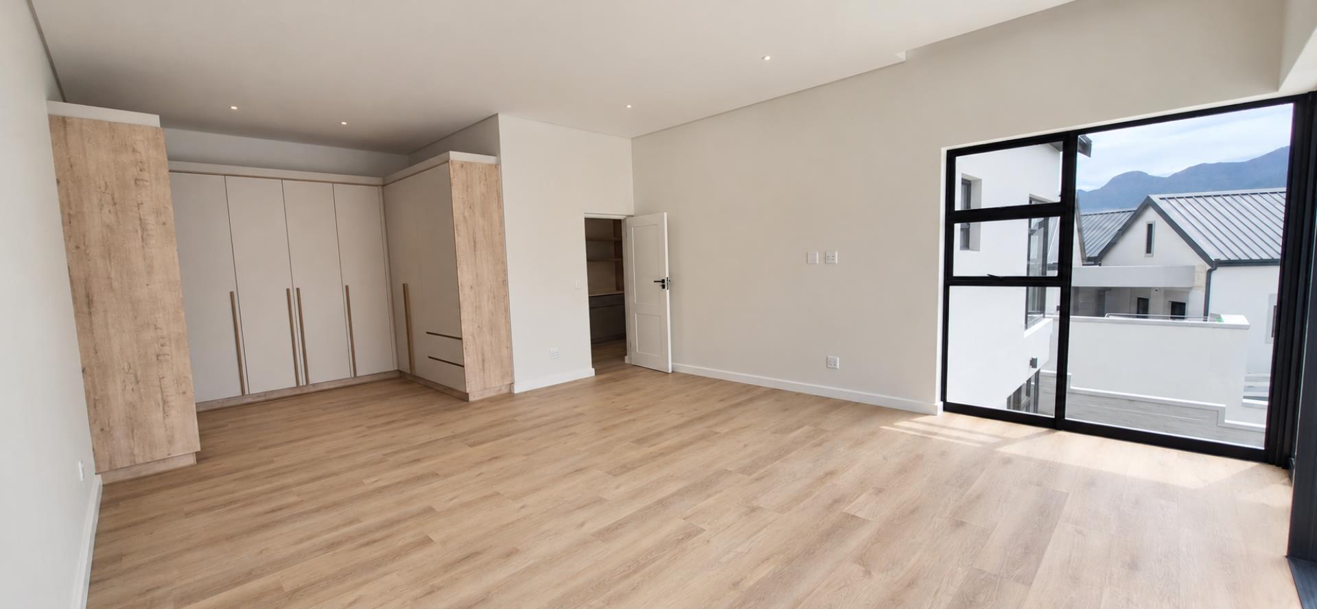 769733_Minimalist_Bedroom_with_Mountain_View.png